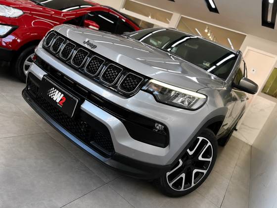 JEEP COMPASS 1.3 T270 TURBO FLEX LONGITUDE AT6 JEEP COMPASS 1.3 T270 TURBO FLEX LONGITUDE AT6
